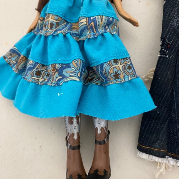 2001 Bratz Doll - Wild Wild West Yasmin 10” - Picture 5 of 13